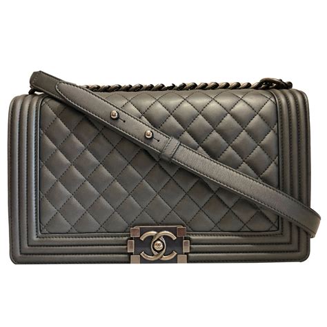 chanel flap bag or boy bag|Chanel boyfriend bag small.